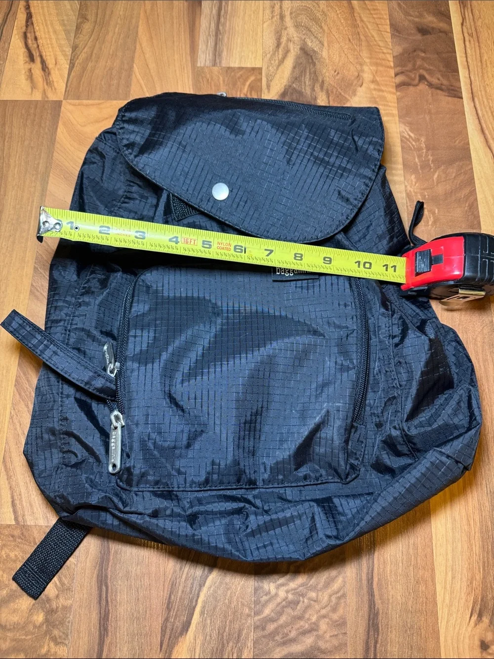 Baggallini Black Compact Everyday Backpack